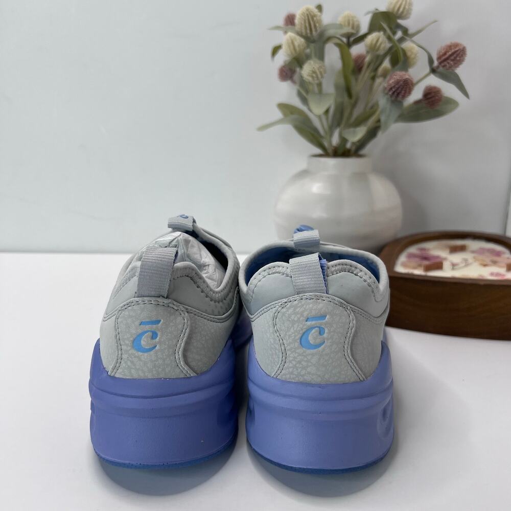 Clove Gray Matter Classic Comfort Sneaker Nursing Shoes Women 7.5 NWOB - Picture 2 of 9